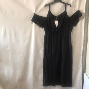 Bloomchic black cold shoulder dress elastic waist v neck size 22
